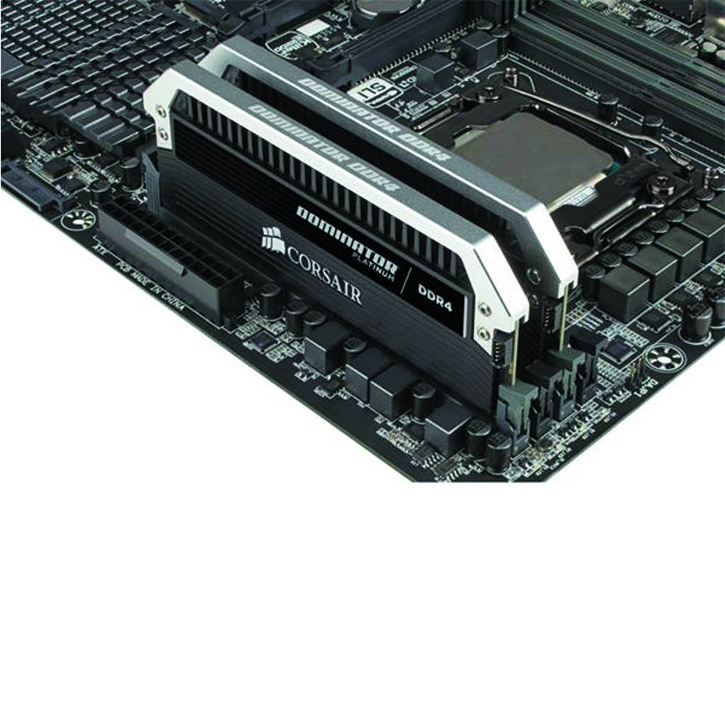 Memoria RAM Corsair Dominator DDR4 32GB 3000MHZ KIT(2X16GB)